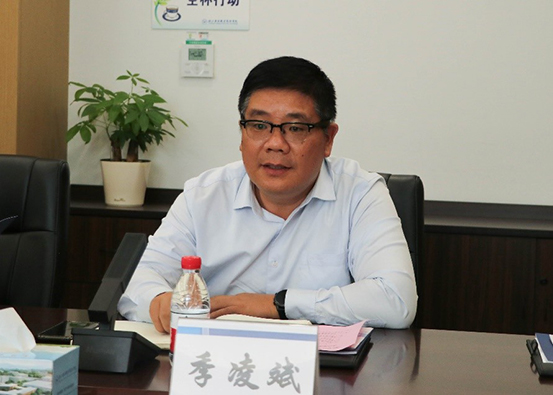 1701048124619749.jpg 图2:季凌斌讲话.jpg