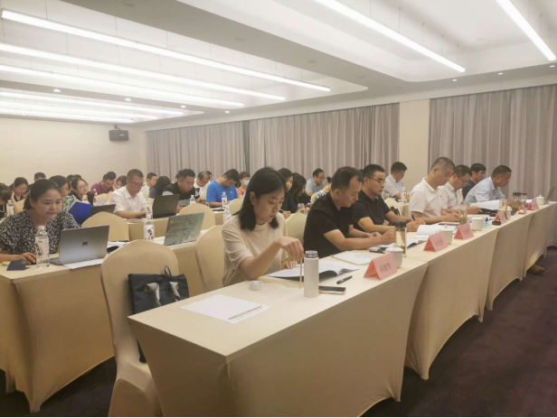 （微改）新闻稿  组织敢担当、干部有力量——学校2022年暑期干部读书会圆满结束708.png