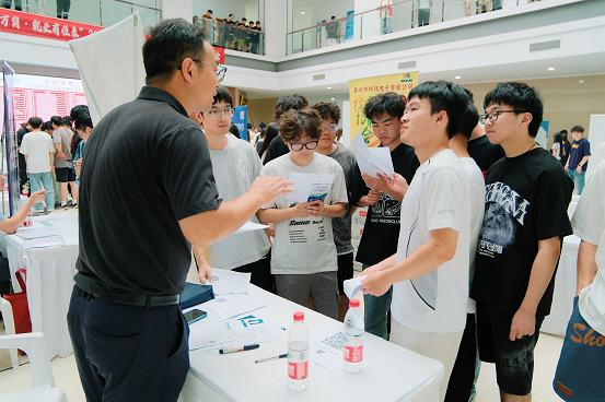 1725869213341923.png 图片3.png