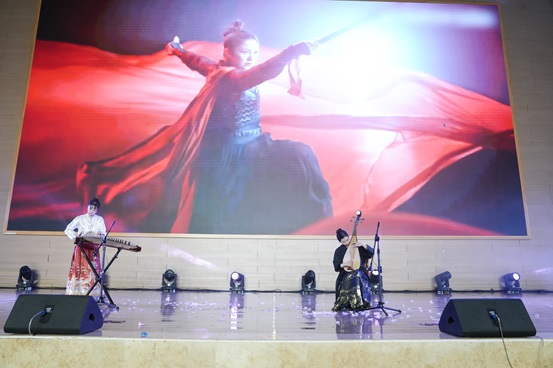 10-1.象王行.jpg