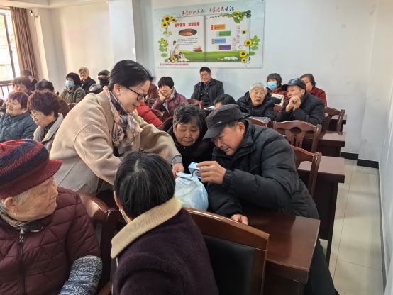 图4.jpg
