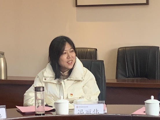 冯丽伟.JPG